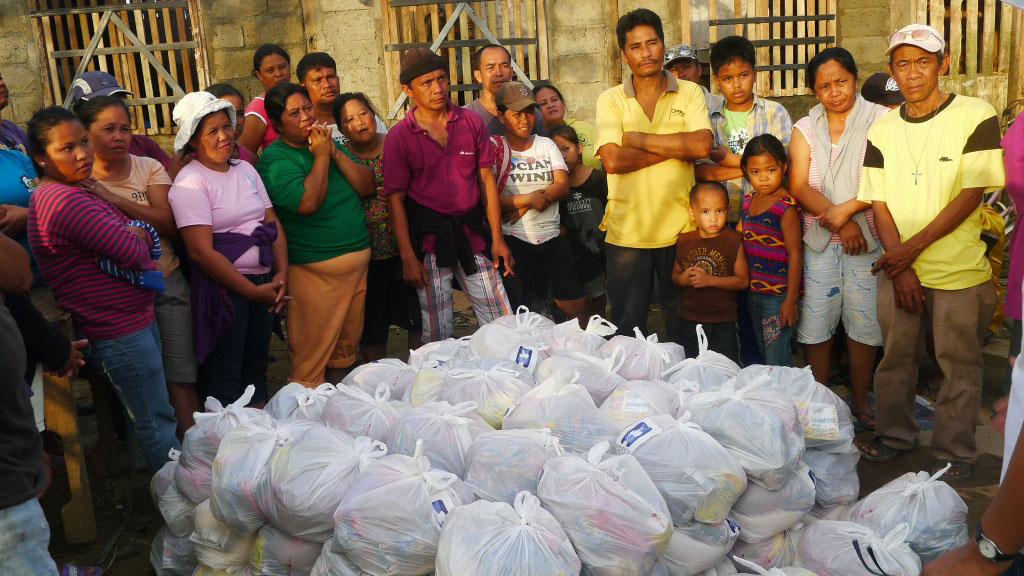 Typhoon Bopha Relief Ops Update #01 – Relief reaches devastated Davao